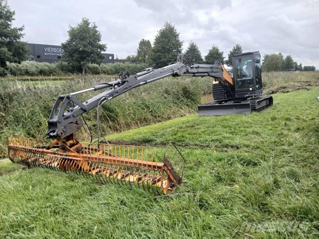 CASE CX 85 E Hosszú gém kotrók