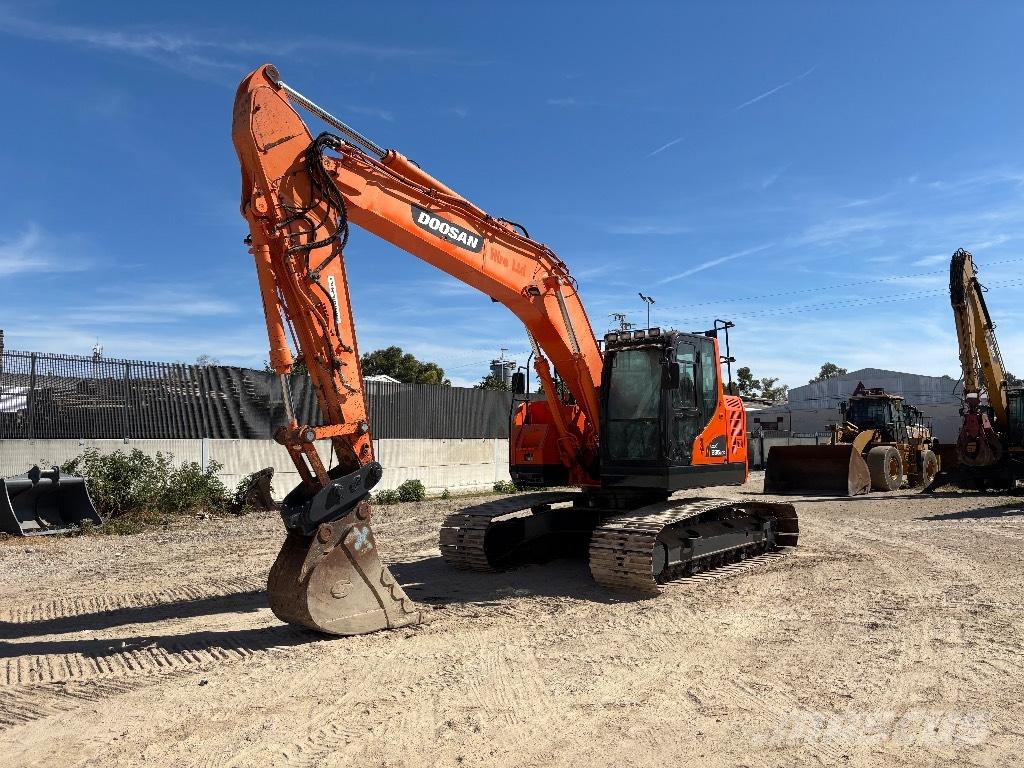 Doosan DX 235 LCR Lánctalpas kotrók