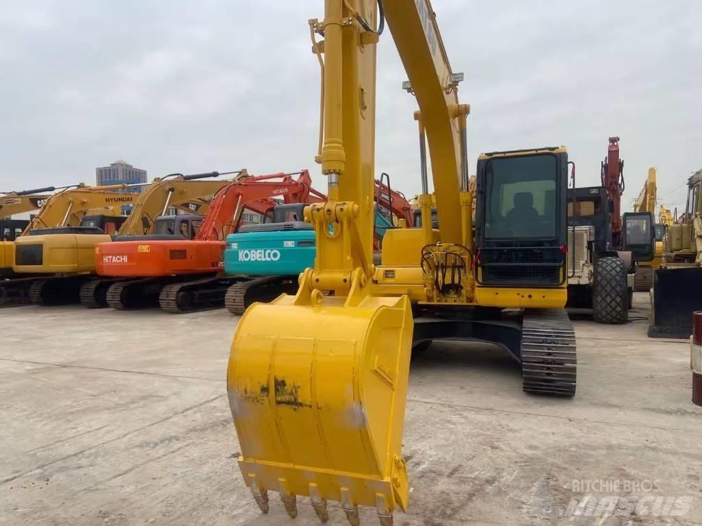 Komatsu PC 130 Lánctalpas kotrók