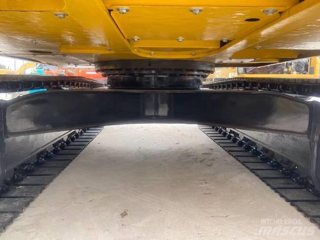 Komatsu PC 130 Lánctalpas kotrók