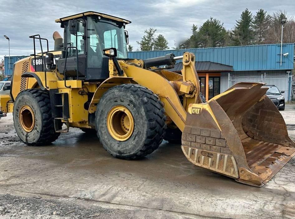 CAT 966 M Gumikerekes homlokrakodók