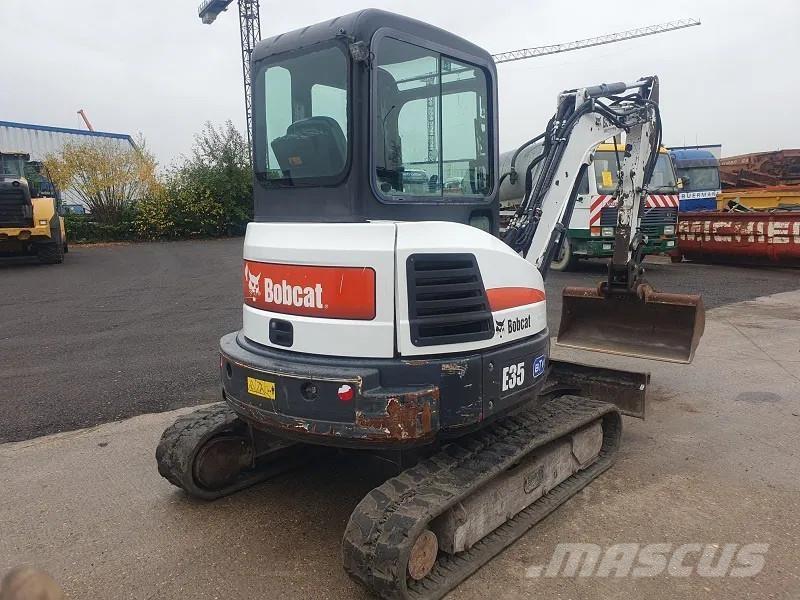 Bobcat E35 - 3500 KG Mini kotrók < 7t