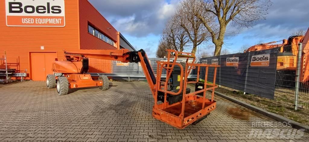 JLG M600JP Karos emelők