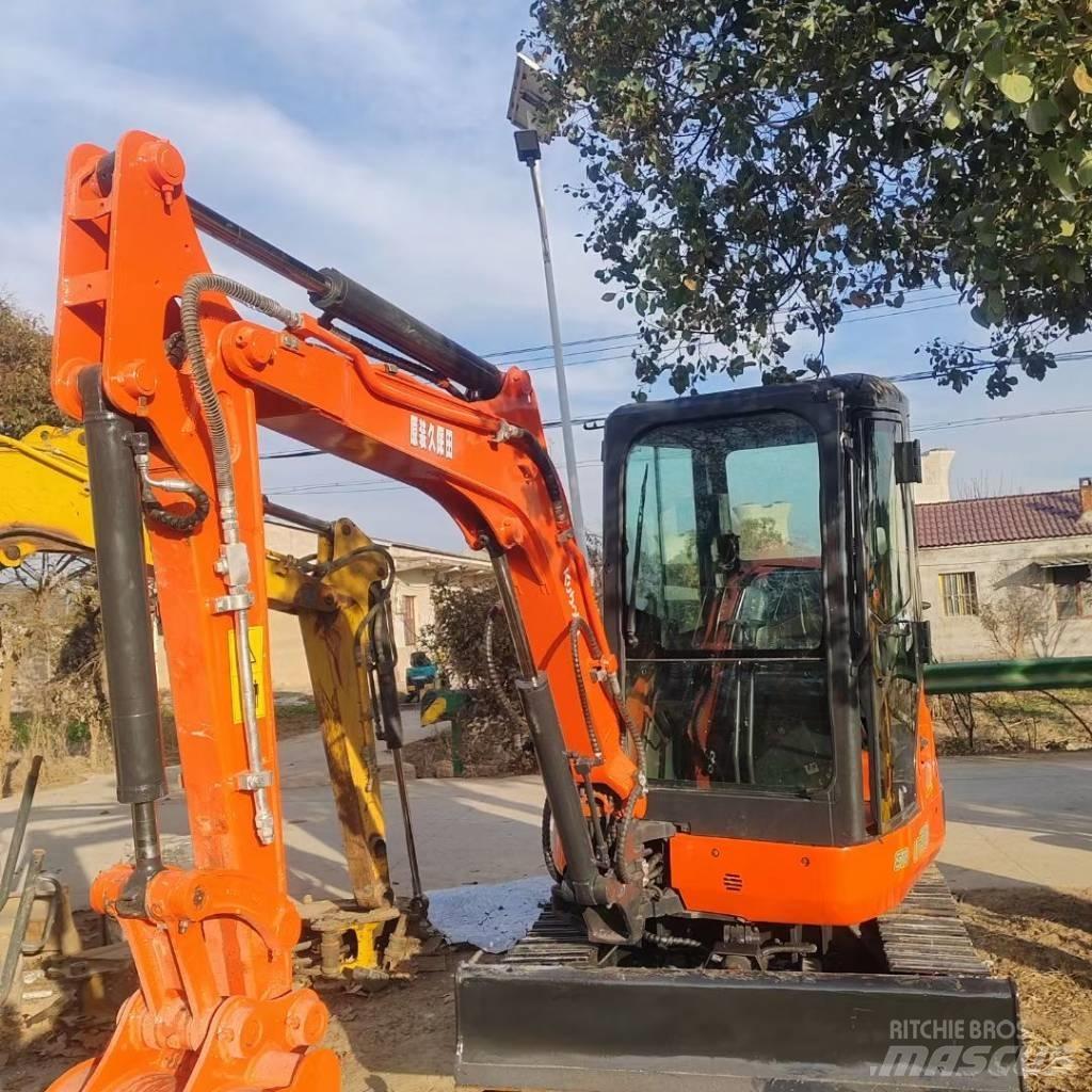 Kubota U 30 Mini kotrók < 7t