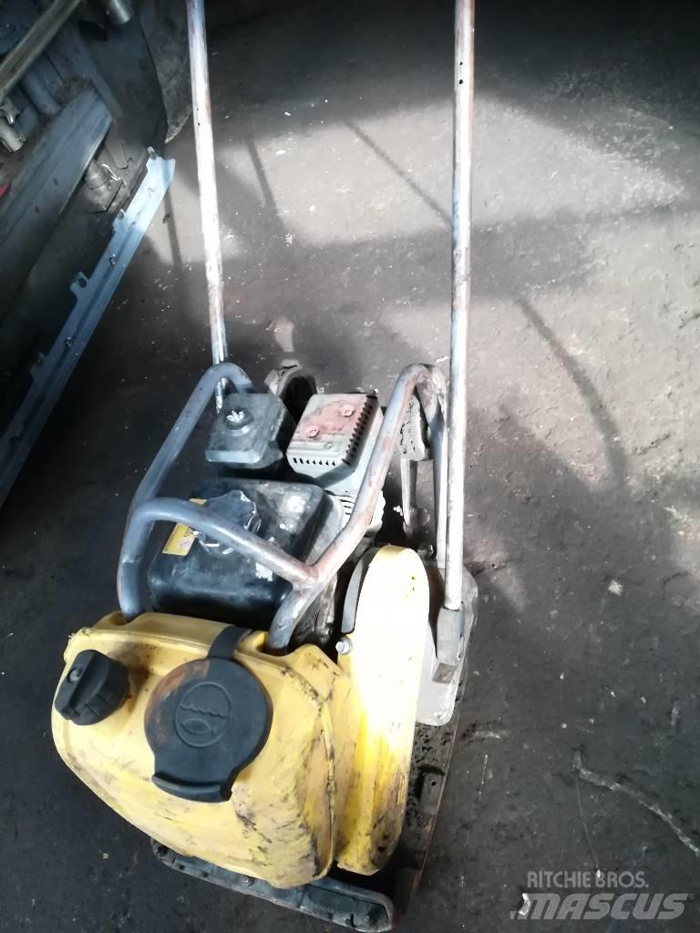  VIBRAČNÍ DESKA LF90 Vibrátorok