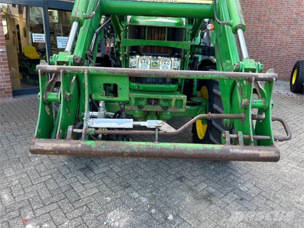John Deere 6530 Traktorok