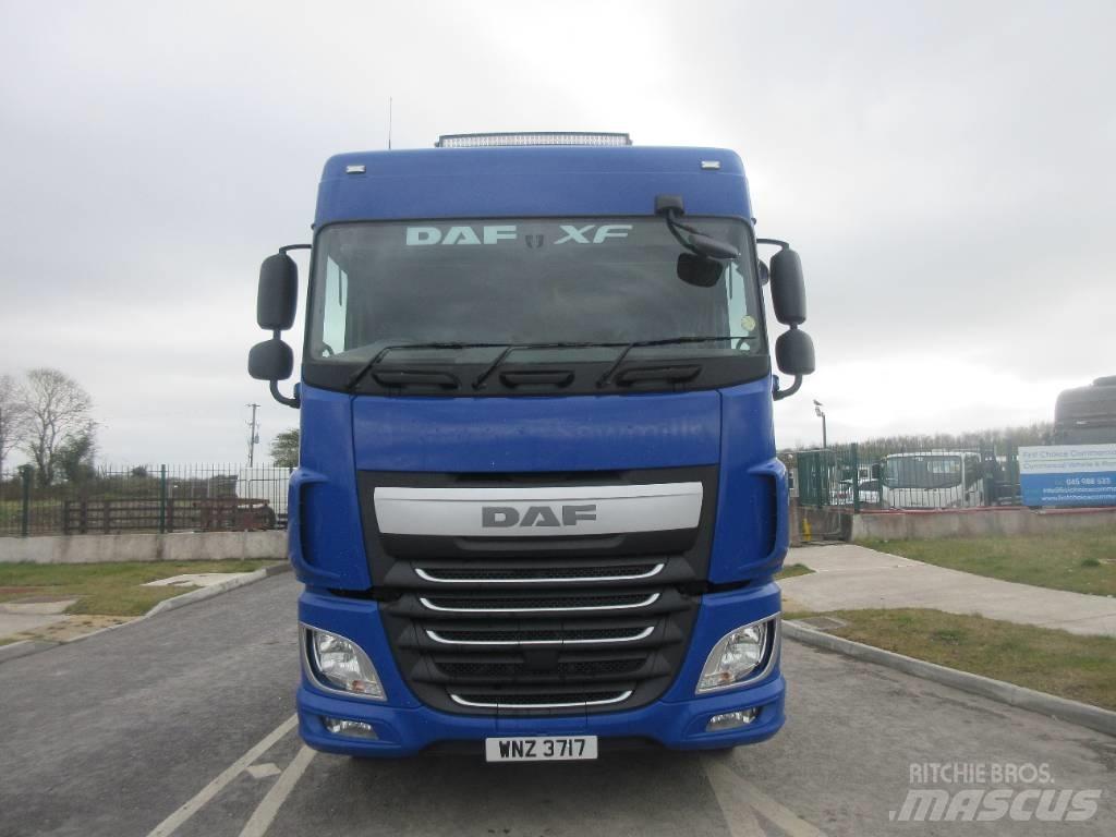 DAF XF105.460 Nyergesvontatók