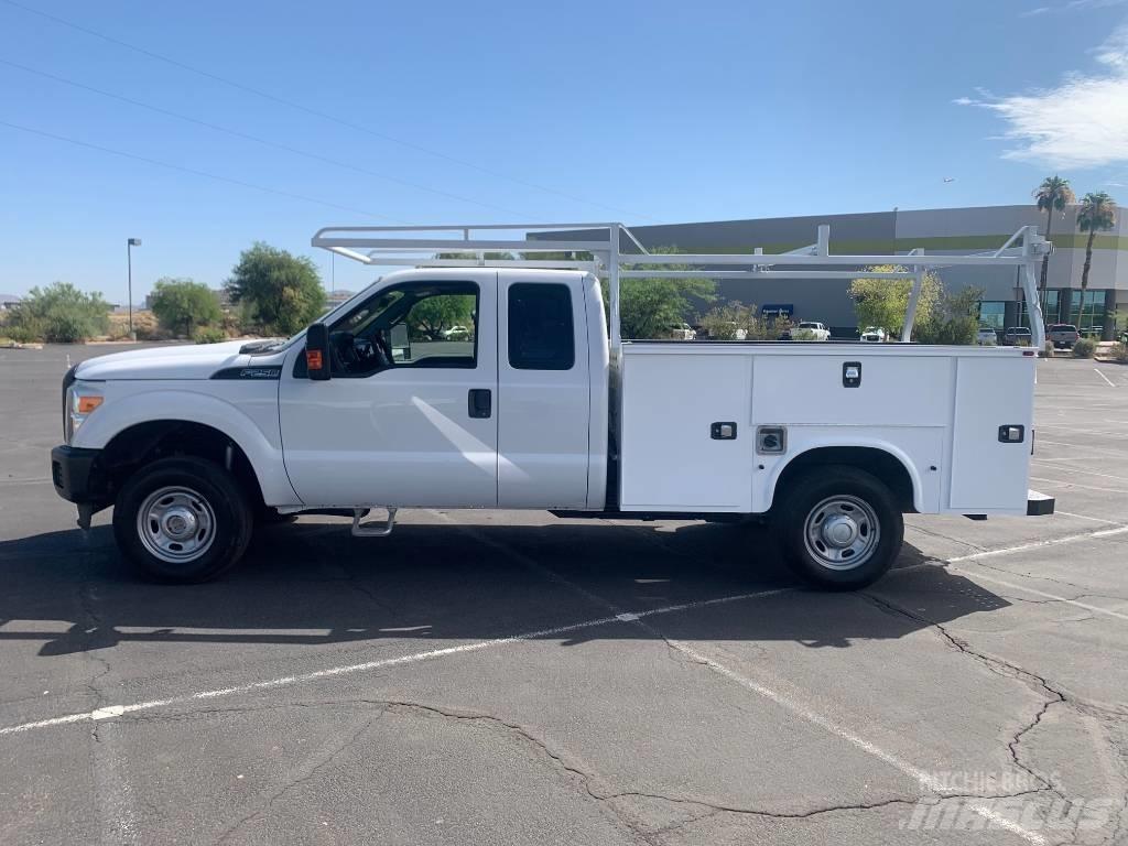 Ford F 250 XL SD Haszongépek