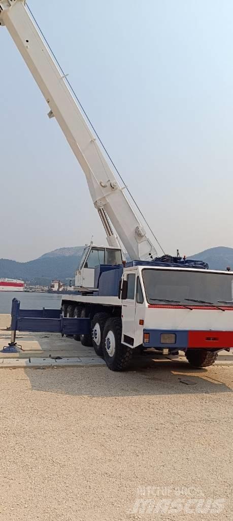 Liebherr LT 1090 Terepdaruk