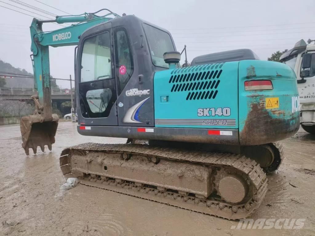 Kobelco SK 140 Lánctalpas kotrók