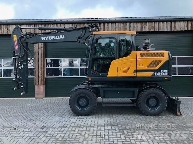 Hyundai HW140A Gumikerekes kotrók