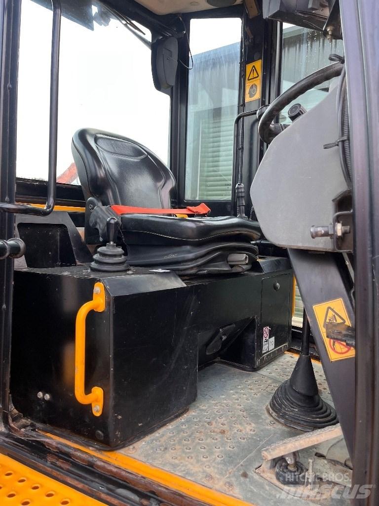 JCB TA6S Mezei dömperek