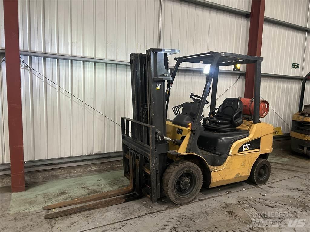 CAT GP25NT Gázüzemű targoncák