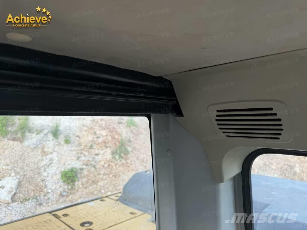 CAT 318DL Lánctalpas kotrók