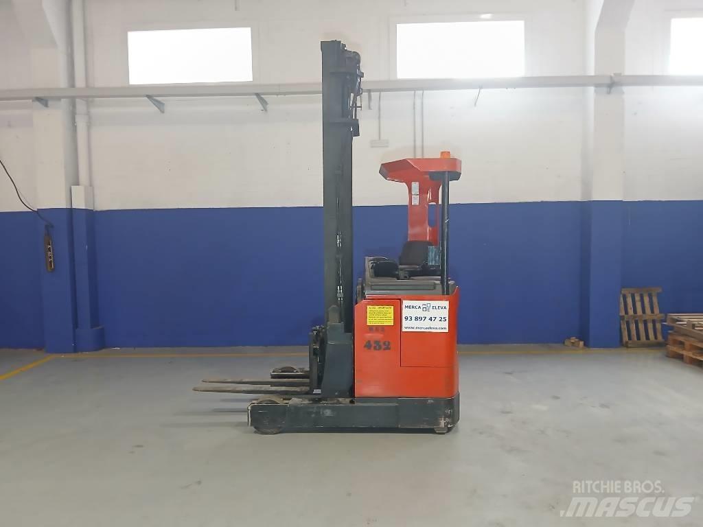 BT RR E 3 Tolóoszlopos targonca