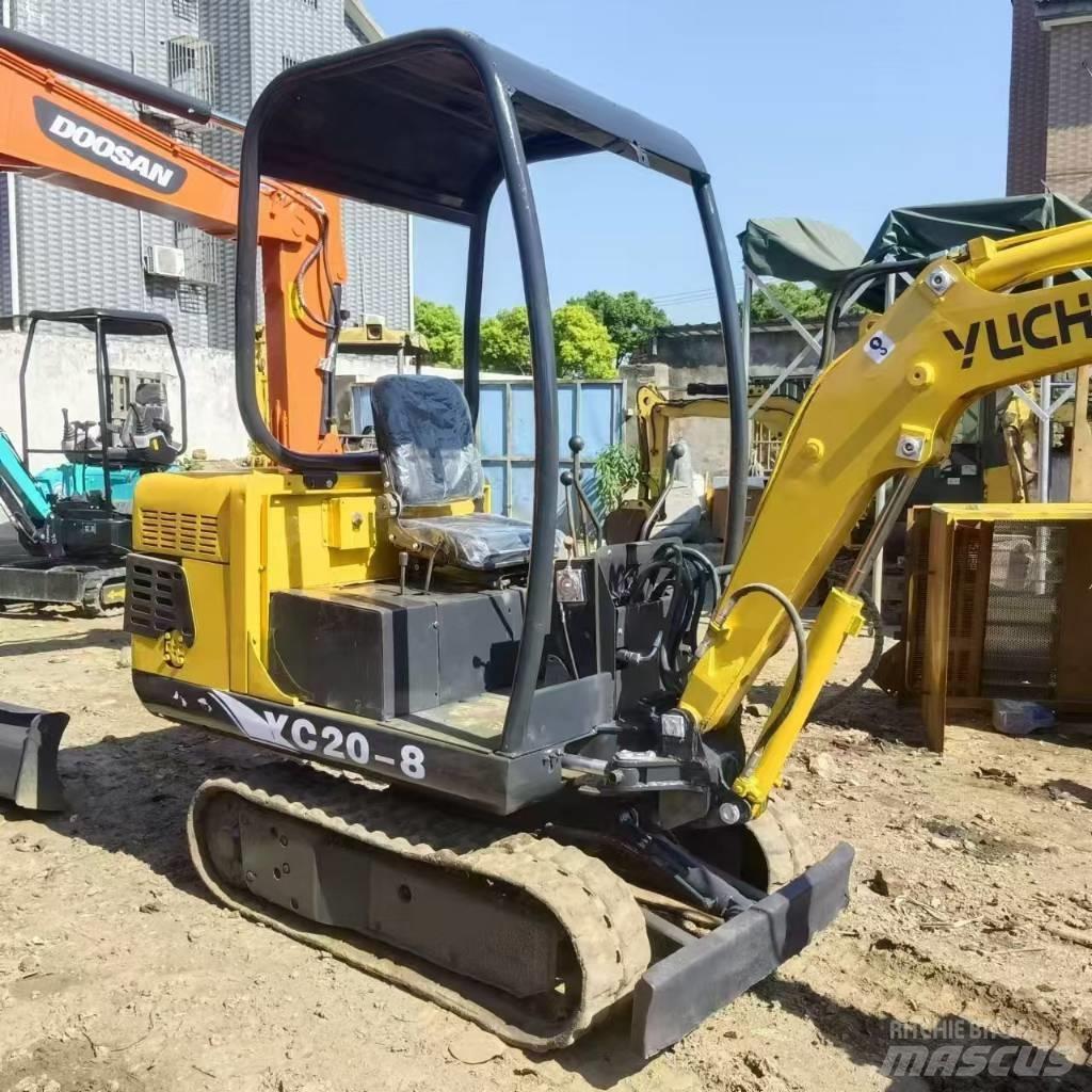 Yuchai YC20 Mini kotrók < 7t
