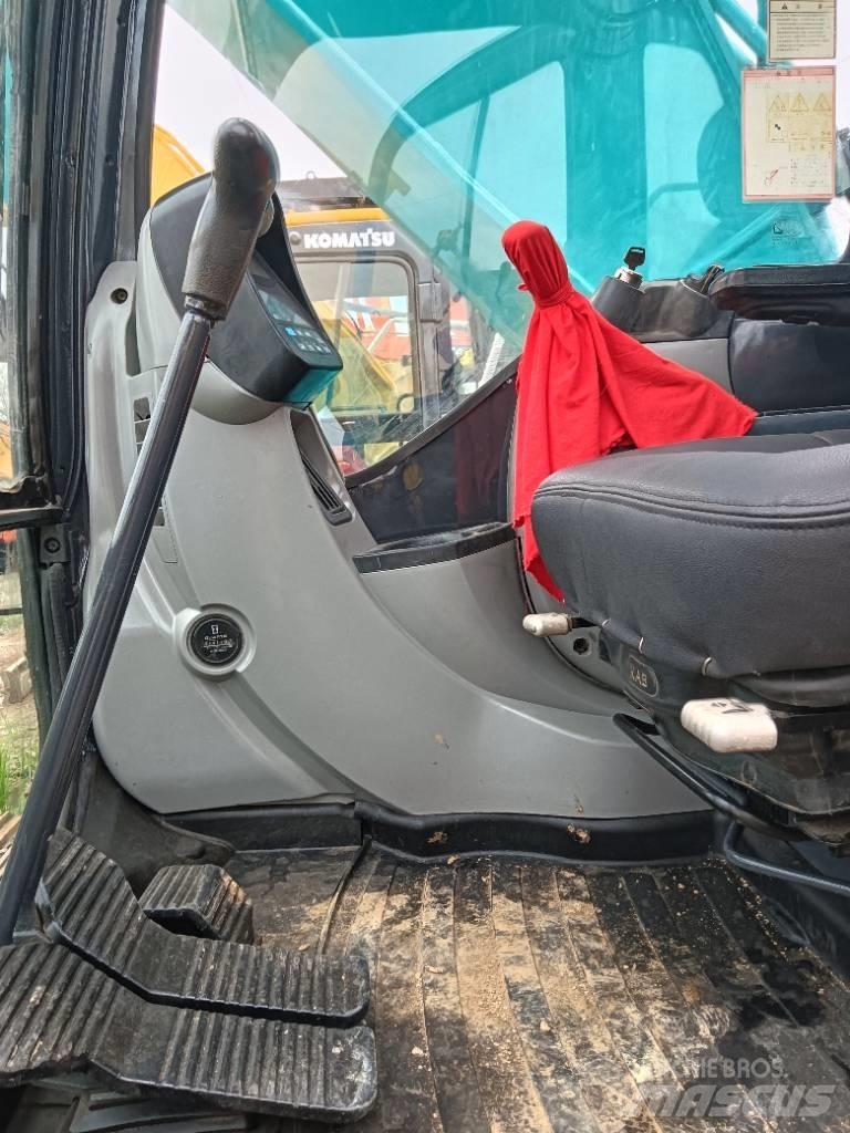 Kobelco SK 200 Közepes (midi) kotrók 7 t - 12 t