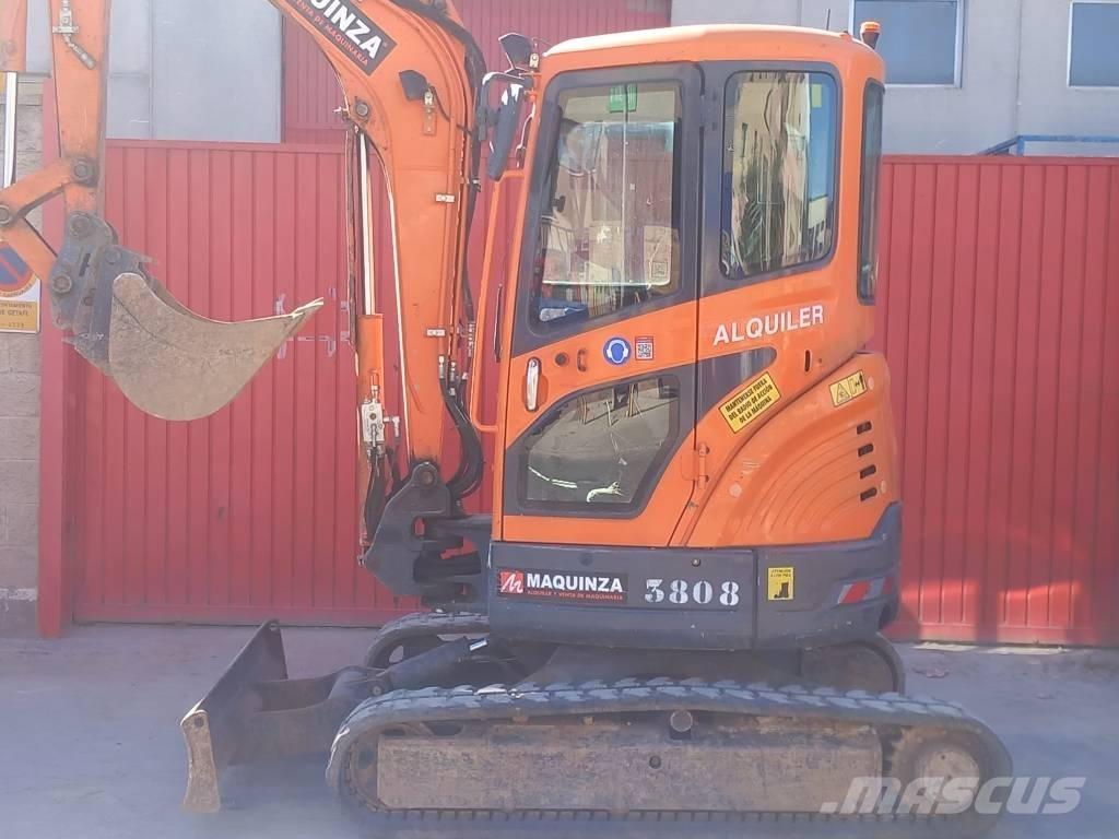 Doosan DX 35 Z Mini kotrók < 7t