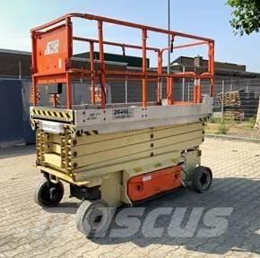 JLG 2646 ES Ollós emelők