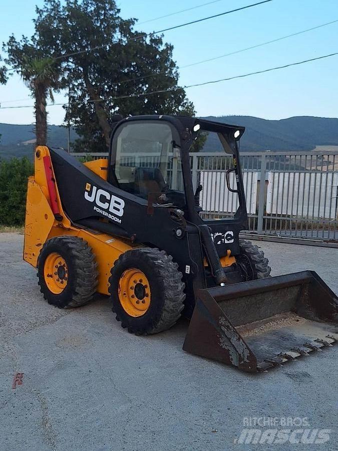 JCB 225 Mini homlokrakodók