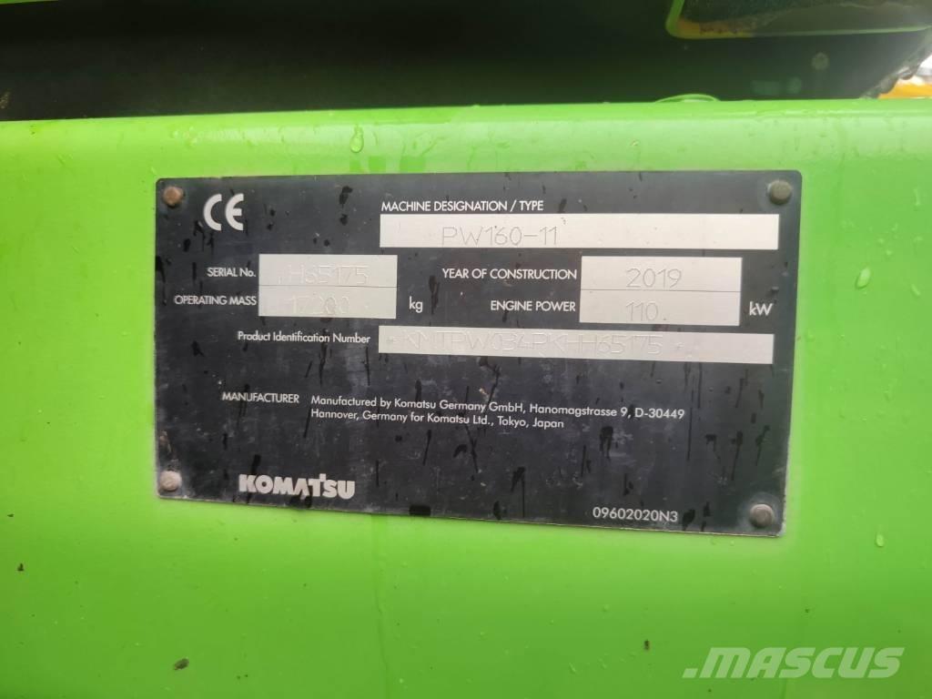 Komatsu PW 160-11 Gumikerekes kotrók