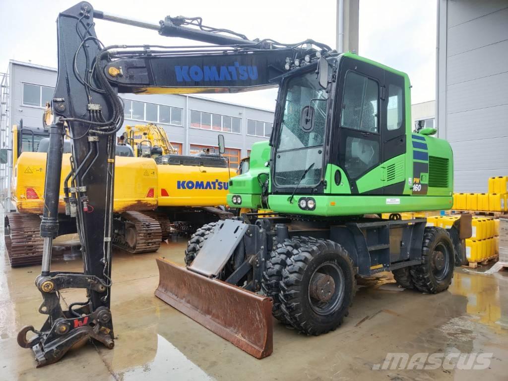 Komatsu PW 160-11 Gumikerekes kotrók