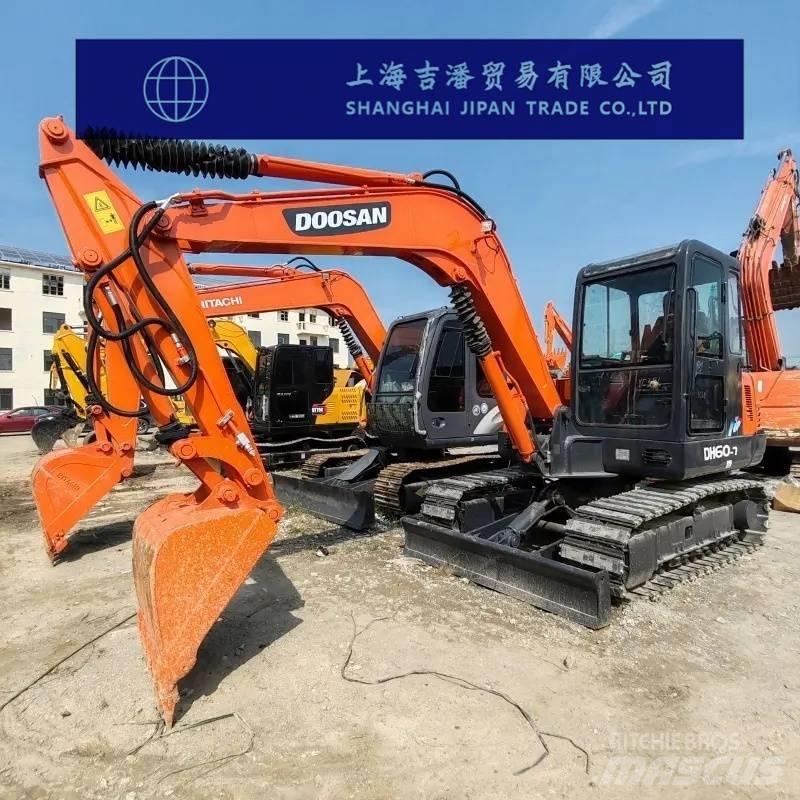 Doosan DH 60-7 Mini kotrók < 7t