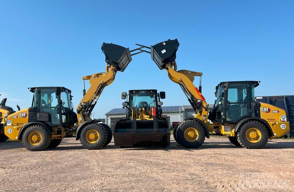 CAT 906 - RENTAL Gumikerekes homlokrakodók