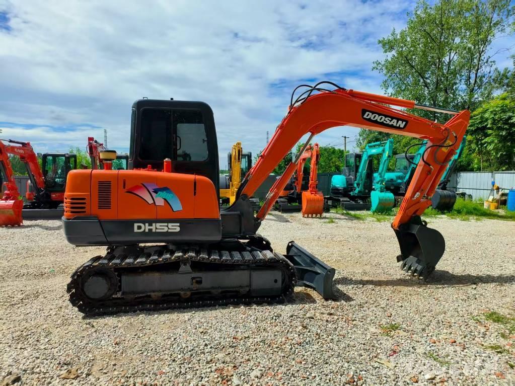 Doosan DH 55 Mini kotrók < 7t