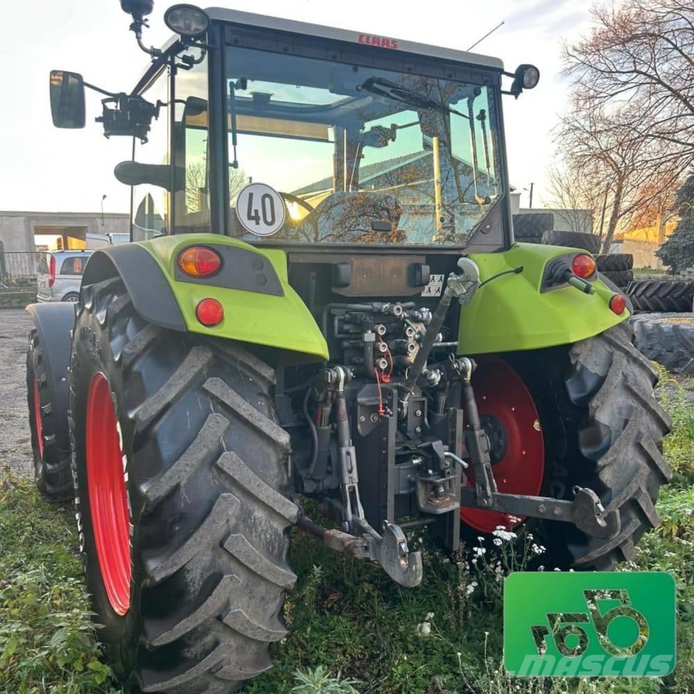 CLAAS Axos 320 Traktorok