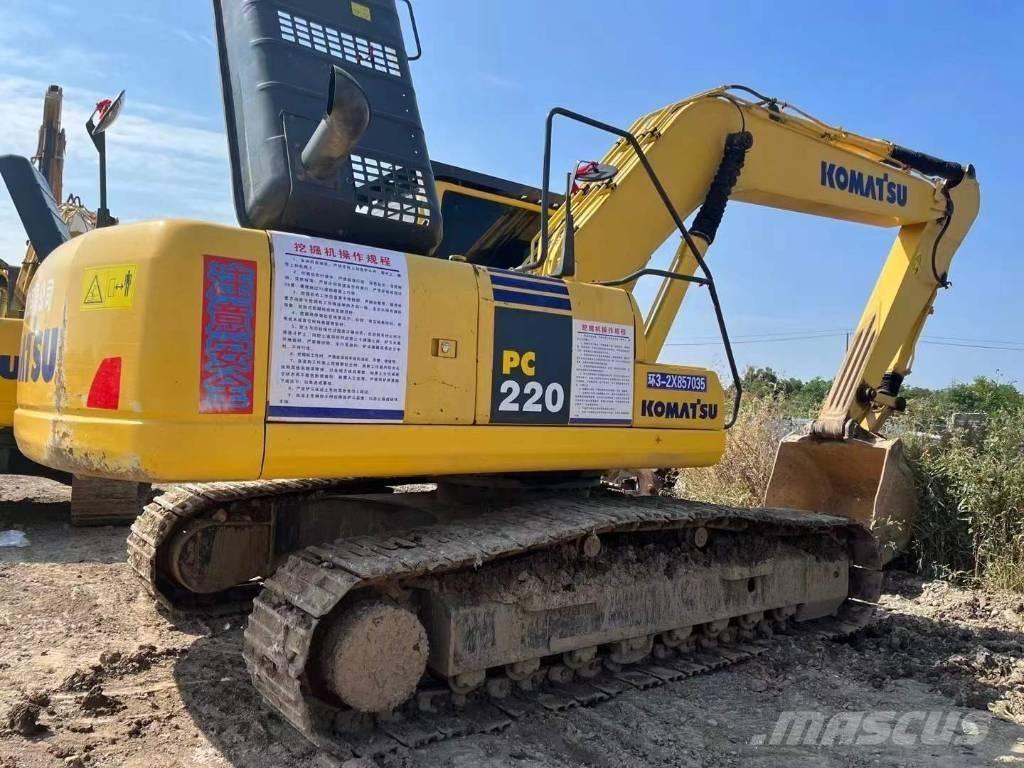 Komatsu PC 220-8 Lánctalpas kotrók