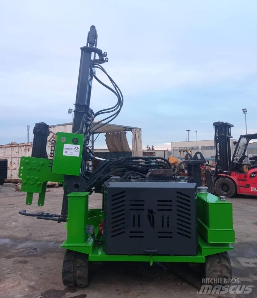 Mazaka MW 1000 Vibrátoros cölöpverő