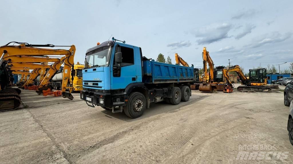 Iveco Magirus 260 Billenő teherautók