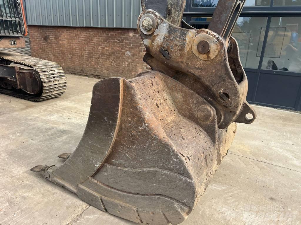 Volvo EC 380 EL Lánctalpas kotrók