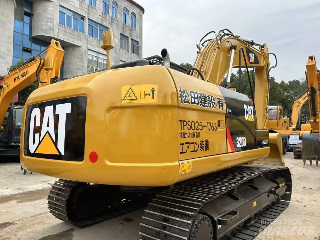 CAT 320 D Lánctalpas kotrók