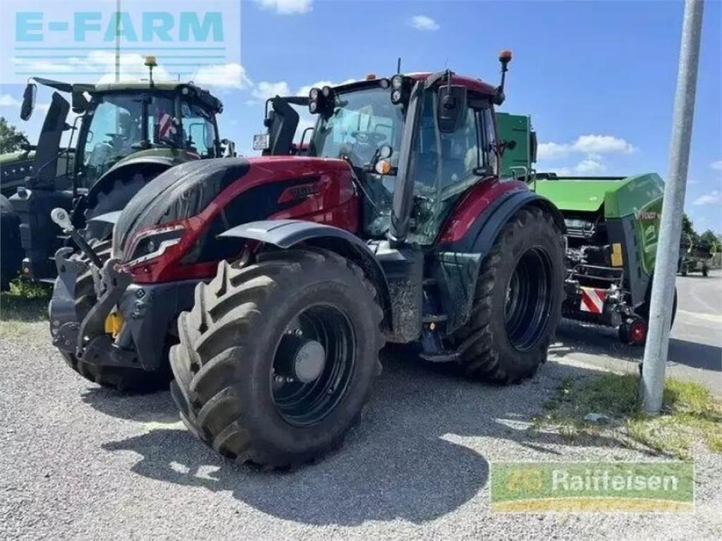 Valtra t 235 Traktorok