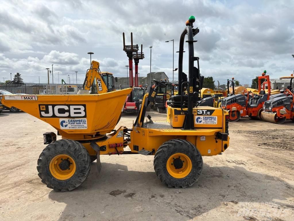 JCB 3STH 2S5 Mezei dömperek