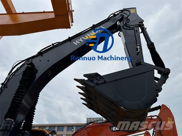 Hyundai R220LC-9S Lánctalpas kotrók