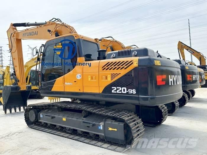Hyundai R220LC-9S Lánctalpas kotrók