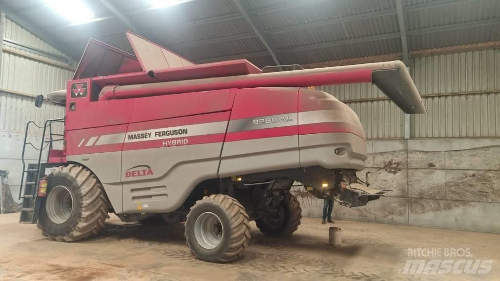 Massey Ferguson 9280 Kombájnok