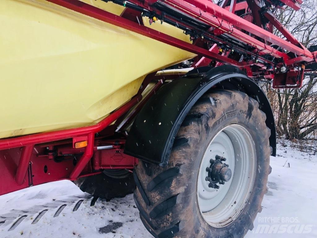 Hardi Commander 7000 Vontatott trágyaszórók