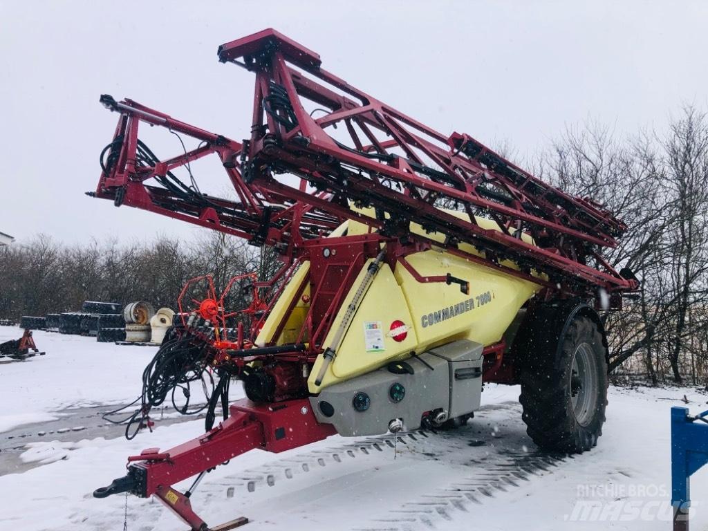 Hardi Commander 7000 Vontatott trágyaszórók