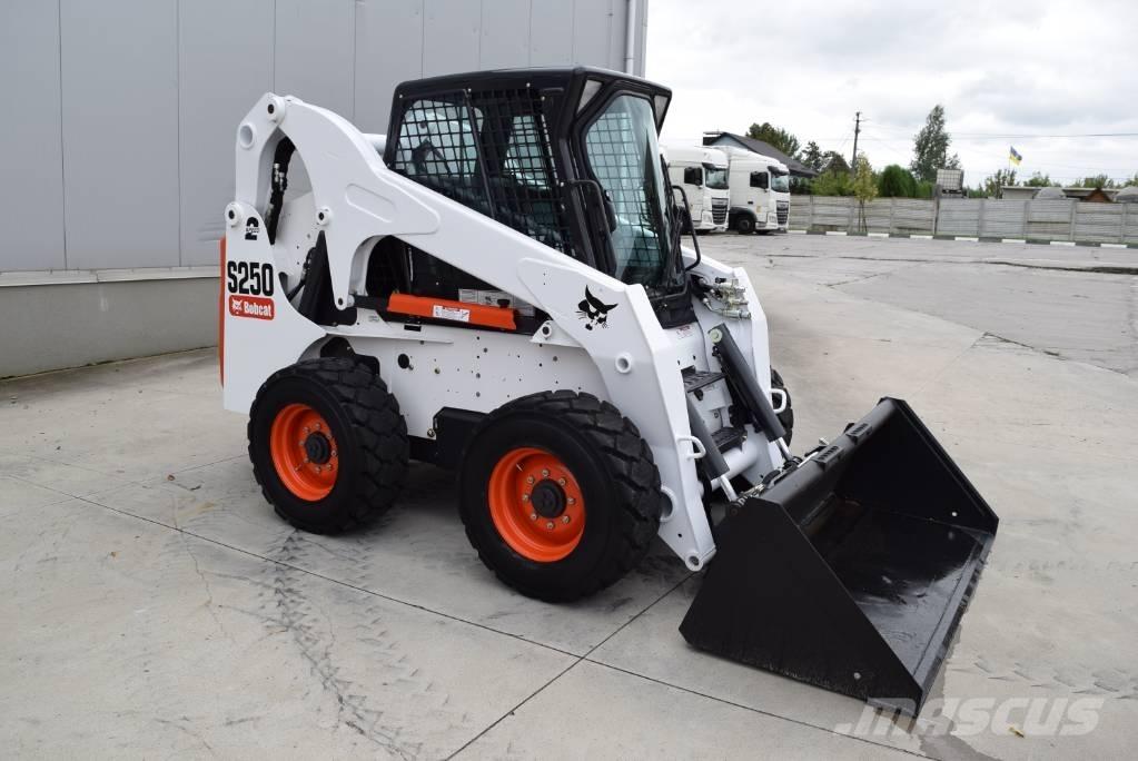 Bobcat S 250 Kompaktrakodók