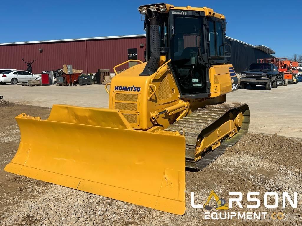 Komatsu D37PX-23 lánctalpas dózerek