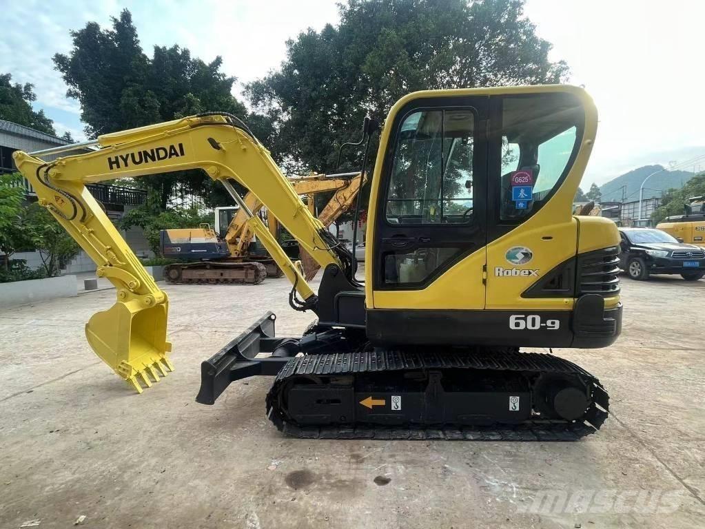 Hyundai R60-9 Lánctalpas kotrók