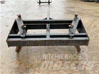Quicke LIFTING ARM Egyéb traktor tartozékok