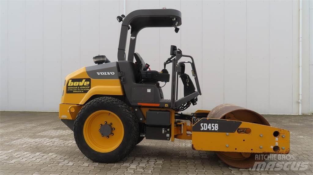 Volvo SD 45 B Egydobos hengerek