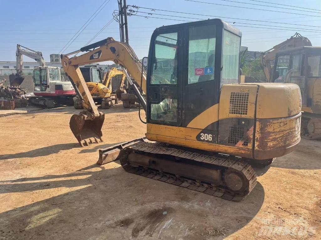 CAT 306 Lánctalpas kotrók