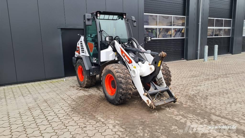 Bobcat L 75 Gumikerekes homlokrakodók