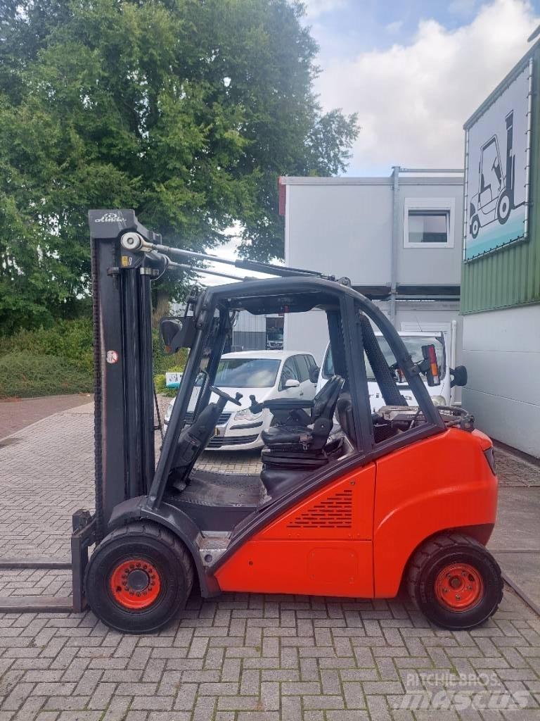 Linde H35T Heftruck Gázüzemű targoncák
